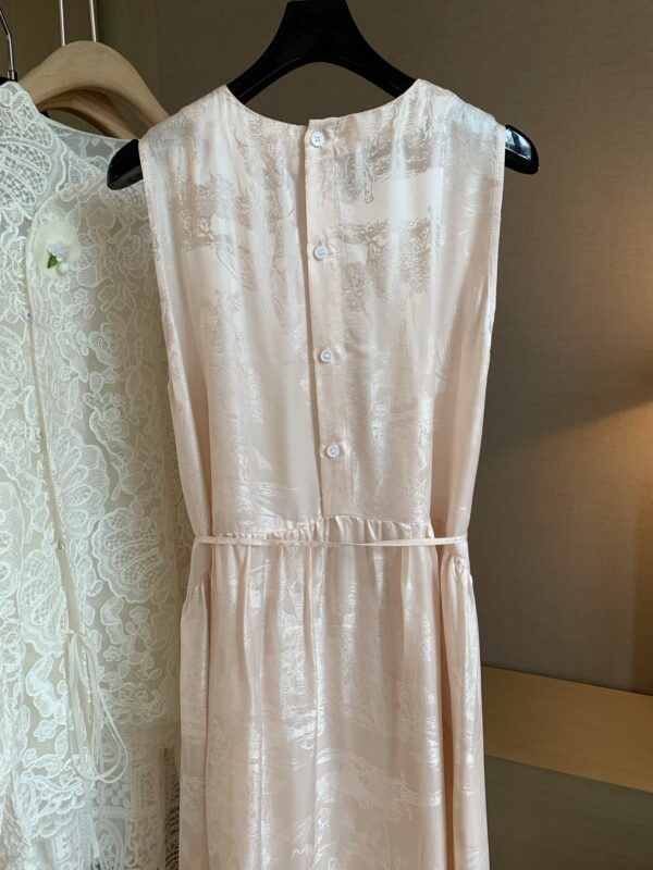 New Chinese-style New Silk Dress