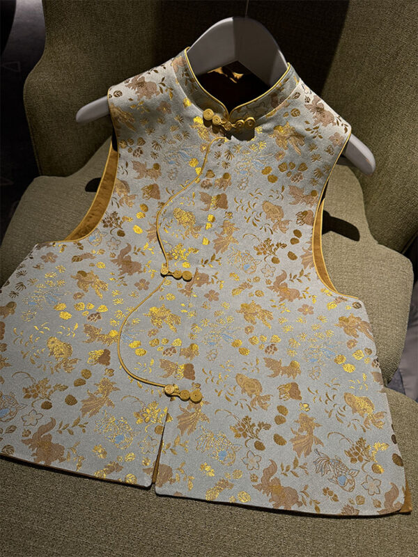 Qian Xiaoping's New Chinese-style High-end Song Jin Brocade Gold-Weaved Double-sided Fish Vest
