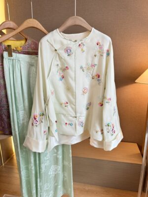 New Chinese-style Heavy Embroidery Top